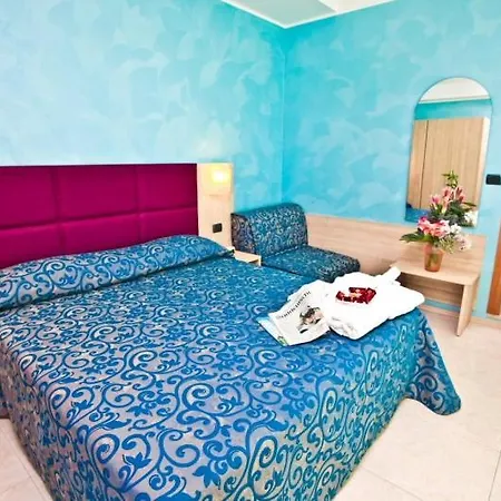 Levante 4*