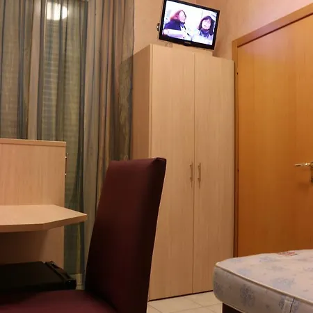 Levante 4*
